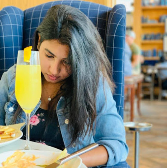 Meet your Posher, Sasya - Picture 1 of 1